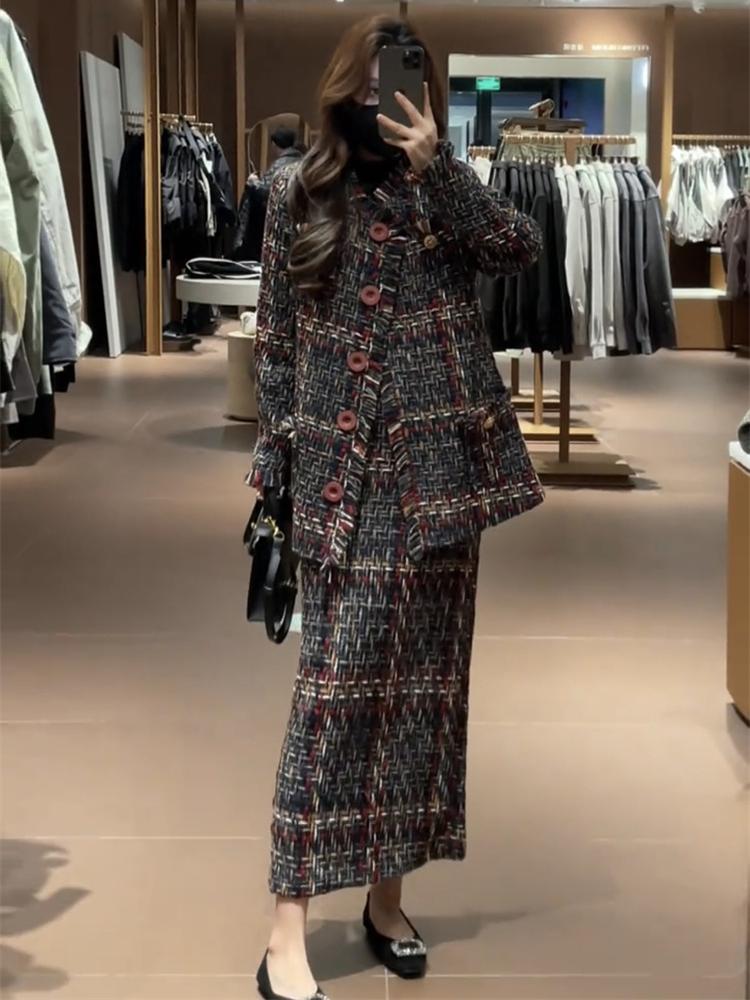 Winter Clothing Items - ชุดเซ็ตสองชิ้น เสื้อโค้ทสไตล์หรูหราทันสมัย ผ้าทอลายหยาบ กลิ่นอายความหอมอ่อนๆ พร้อมกระโปรงทรงเอเข้ารูป สำหรับผู้หญิง