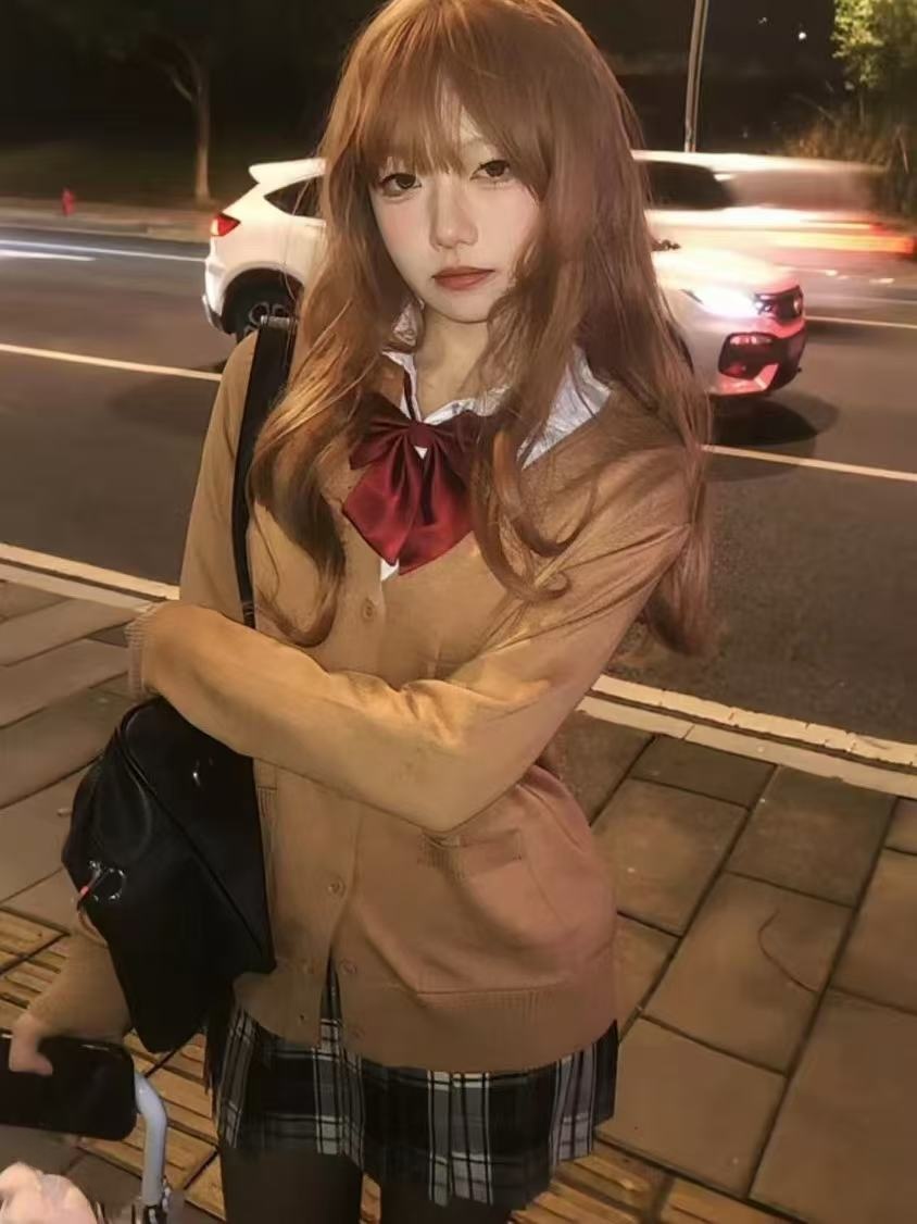 Winter Clothing Essentials - เสื้อคาร์ดิแกนถักสไตล์ญี่ปุ่นแบบใหม่สำหรับฤดูใบไม้ร่วงและฤดูหนาว ชุดนักเรียนหญิงสไตล์วิทยาลัย คอวี แบบชุดนักเรียน